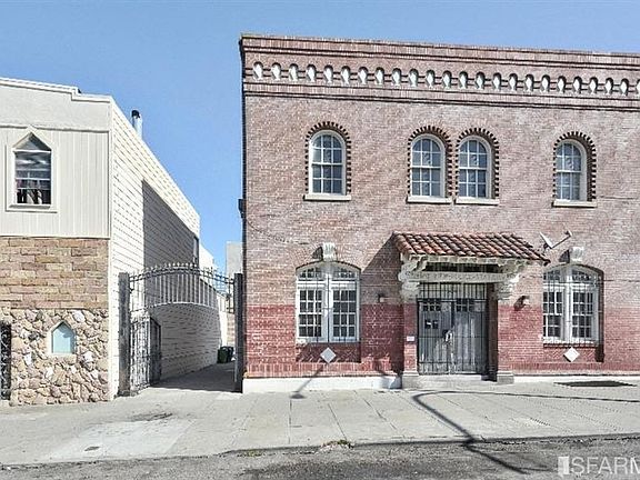 5th image of 1676 Newcomb Ave