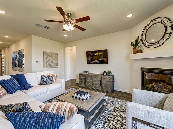 Ample sun light in great room