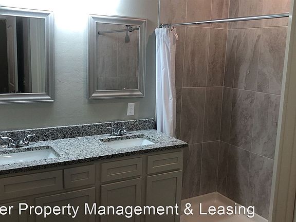 4th image of 1070 Mulbury Mansion