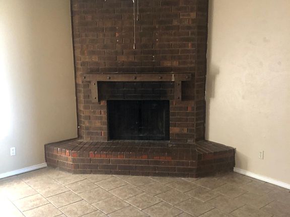 3rd image of 4106 Eastridge Dr