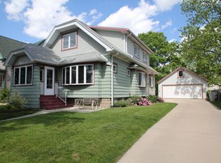 306 N 60th St, Milwaukee, WI 53213