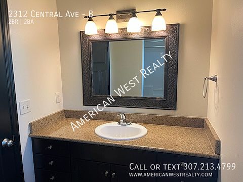 4th image of 2312 Central Ave #B