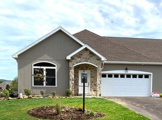 452 Meadow Flower Cir, Bellefonte, PA 16823