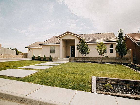 2nd image of 4414 Casa Bonita Dr