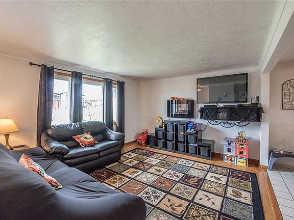 4th image of 1381 Jonah Dr