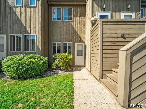 422 Emmett Street #C, Bristol, CT 06010
