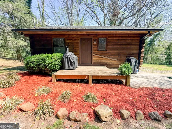 170 Hillcrest St, Cornelia, GA 30531