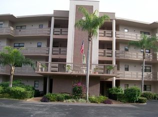 8199 Terrace Garden Dr N UNIT 410, Saint Petersburg, FL 33709