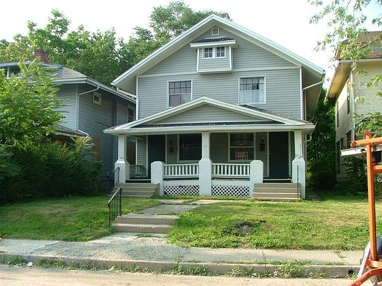 1st image of 929 Five Oaks Ave
