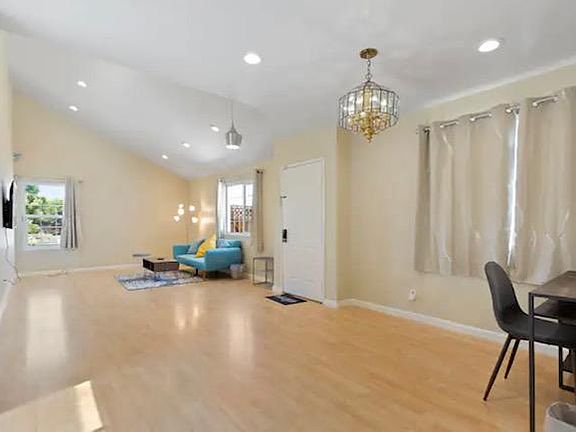 3rd image of 33768 Shylock Dr