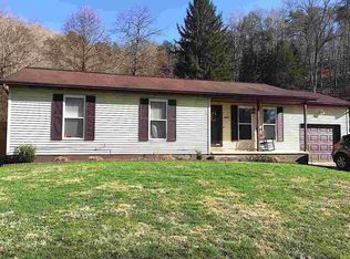 6397 Davis Creek Rd, Barboursville, WV 25504