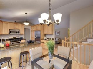 4310 Polaris Ln N, Plymouth, MN 55446