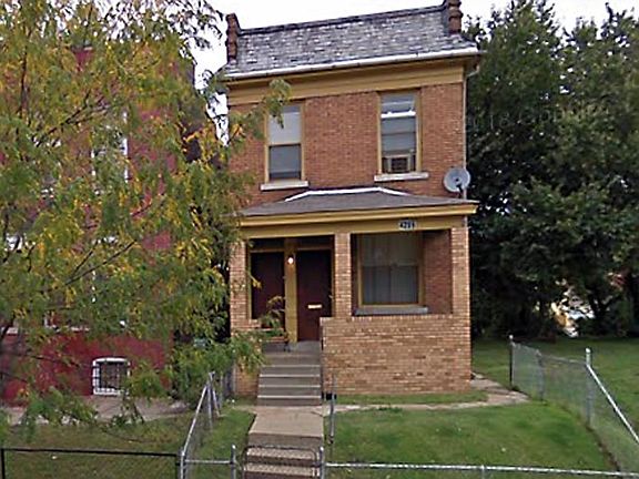5th image of 4209 Blaine Ave