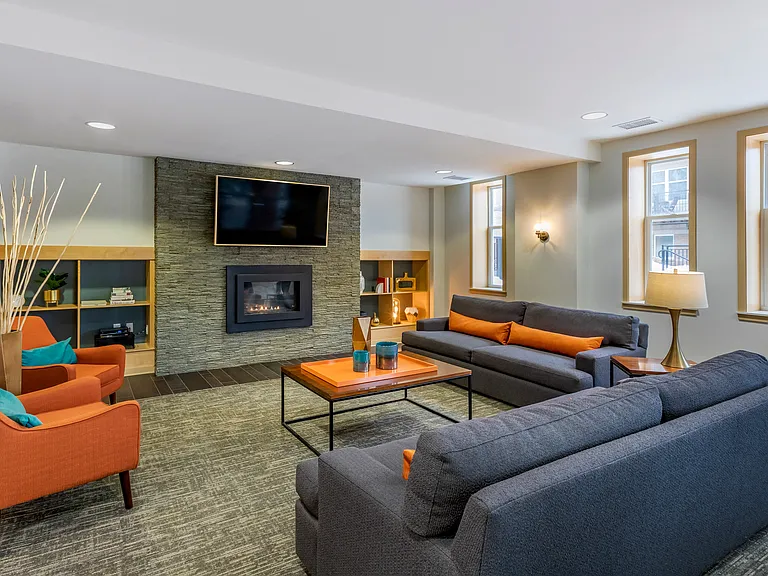 The Enclave Luxury Apartments — Photo 28