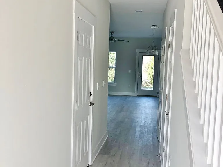 9003 Banyan Beach Dr — Photo 2