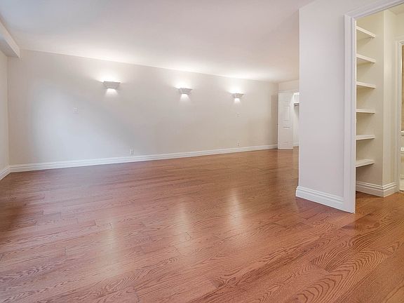 5th image of 330 W 45th St APT 7H