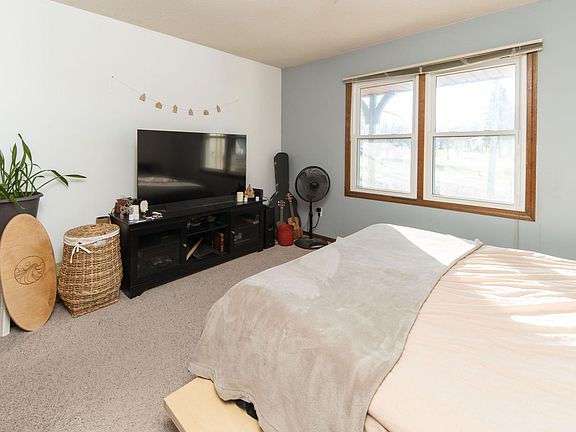 4th image of 4446 Bonnie Ave SE