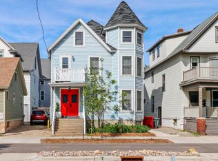 207 S Broom St APT 1, Madison, WI 53703
