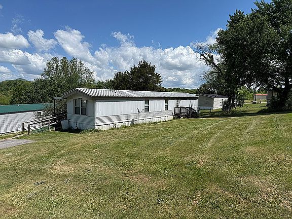 2nd image of 1 Hurst Dr