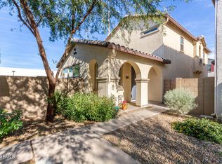 5740 W Raymond St, Phoenix, AZ 85043