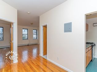 95 Seigel St APT 2B, Brooklyn, NY 11206