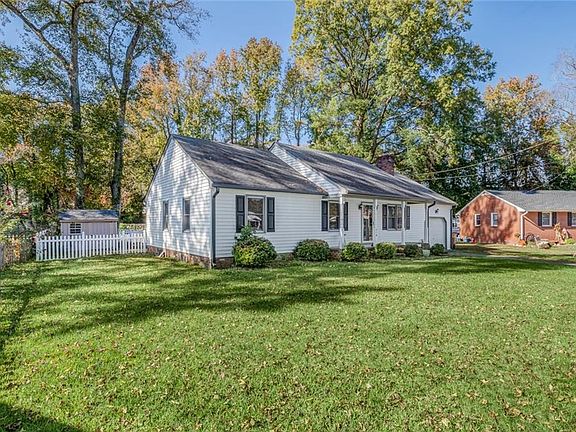 3rd image of 516 Gerrey Drive