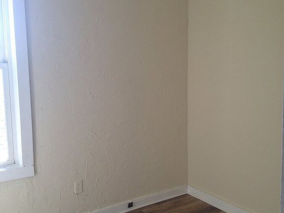 2nd image of 187 Melrose St APT 2