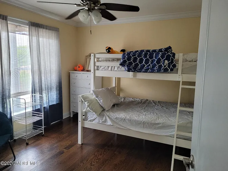 312 Saint Louis Ave — Photo 12