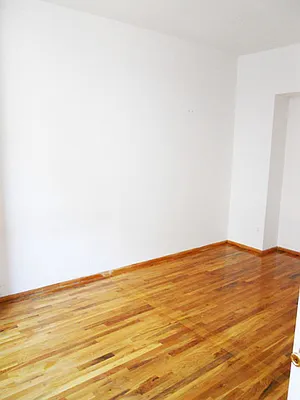 Rented by DSA Realty | media 29