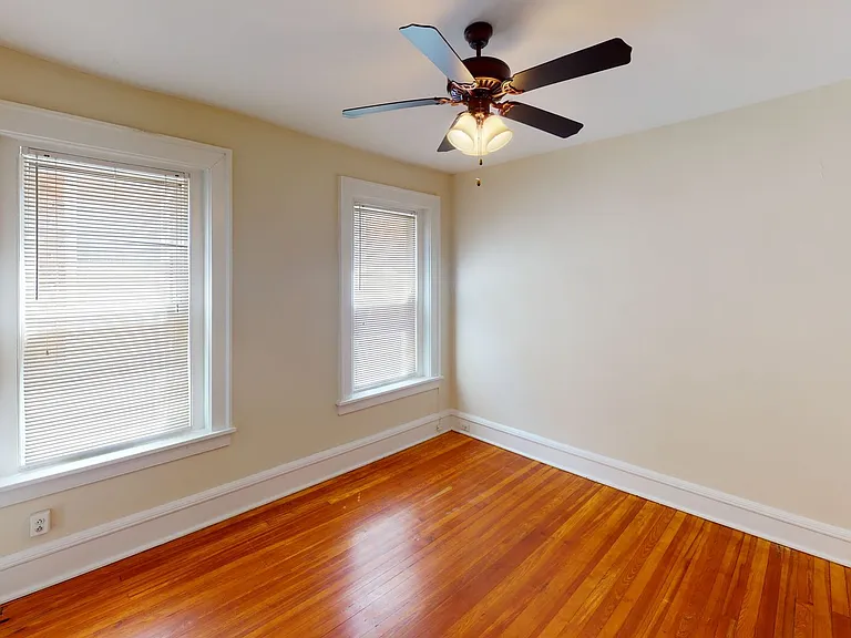 2712 Hanover Ave — Photo 12
