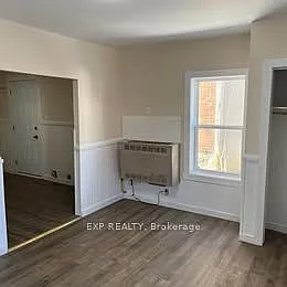 228 1st St W — Photo 5