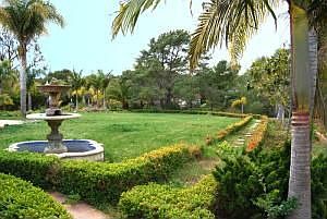 Gated flat acre