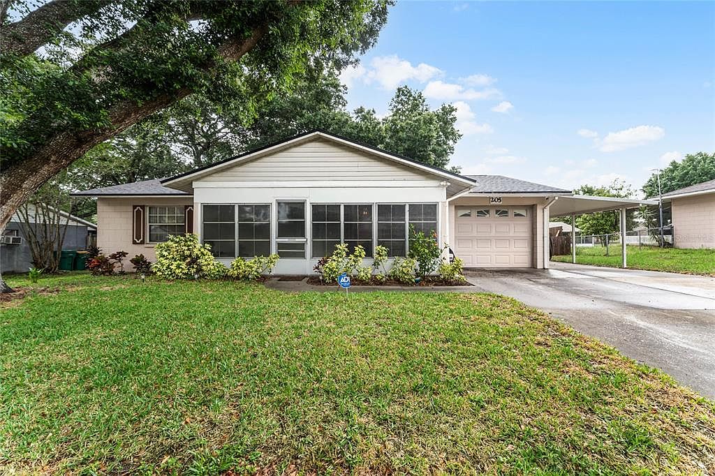 205 Cricket Hollow Ln, Eustis, FL 32726 | MLS #O6206857 | Zillow