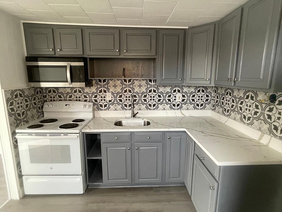 1st image of 653 Jersey Ave #D