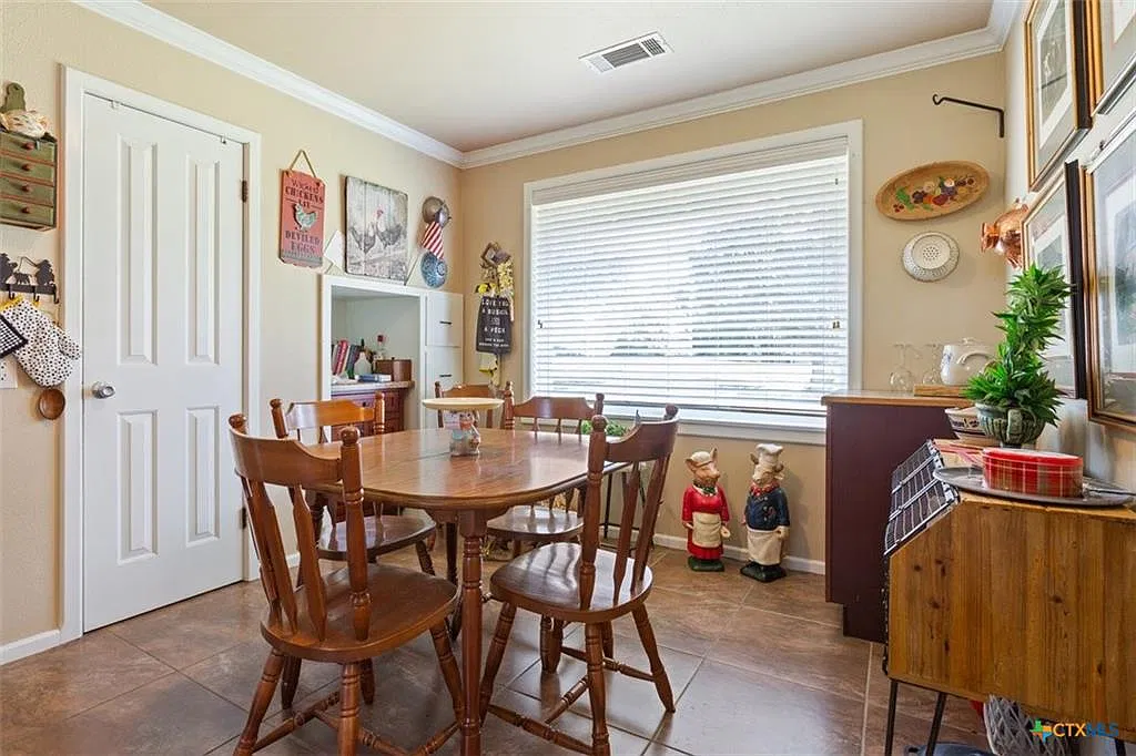 3 bed, 1475 sqft, $1,750 — Photo 4