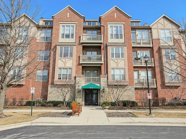 1914 Farnsworth Ln Unit 303, Northbrook, IL 60062