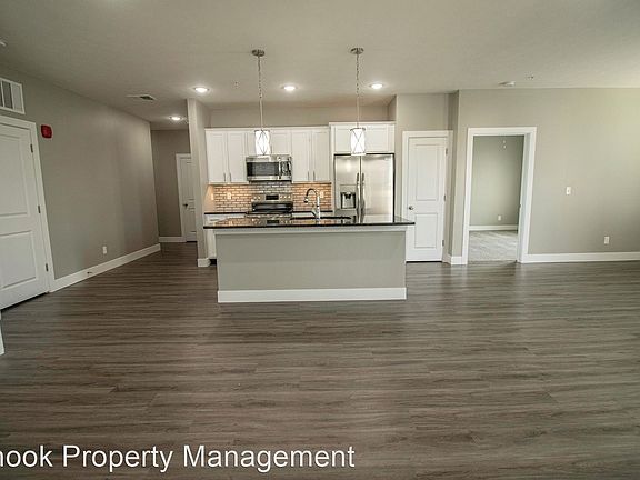 4th image of 500 South St #11028873