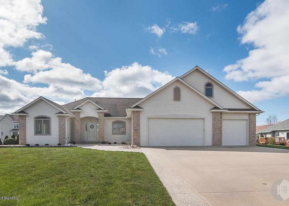 1st image of 10682 Moose Ct