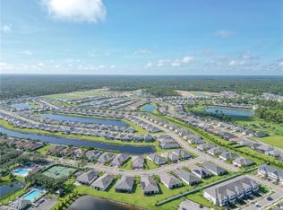 2055 Vermont Ln, Naples, FL 34120