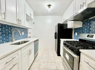 89 Grieco Dr #1, Jersey City, NJ 07305