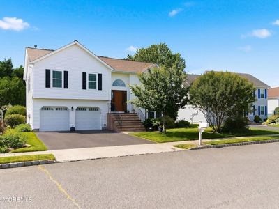 15 William Drive, Howell, NJ, 07731