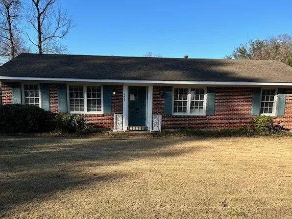 3873 Marie Cook Dr, Montgomery, AL 36109