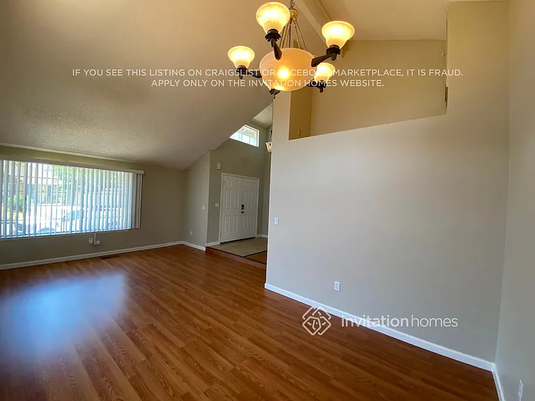 4886 Birkdale Cir — Photo 2