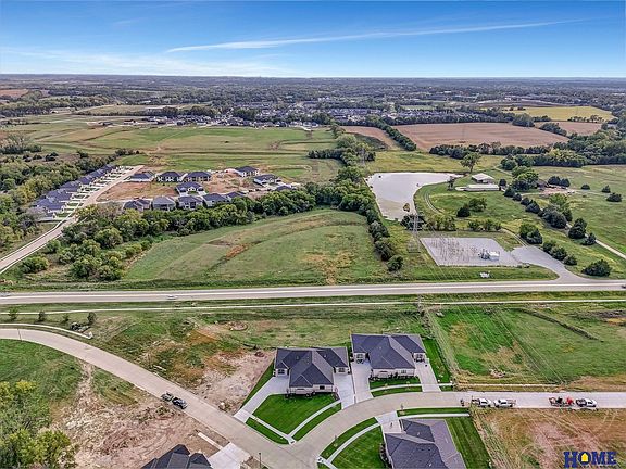 5th image of 9121 White Horse Way