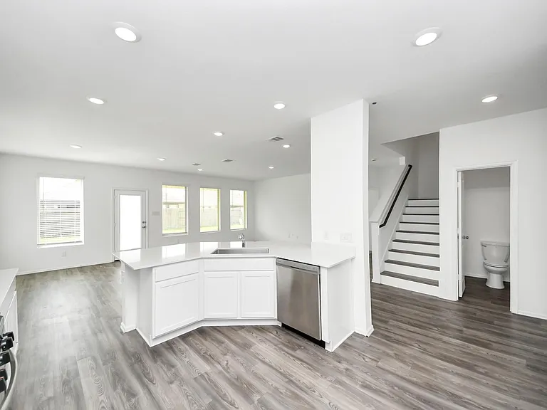 3815 Moss Hill Rd — Photo 8
