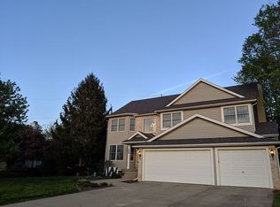 901 Stevens Creek Cir, Forsyth, IL 62535