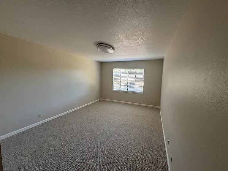 5465 Cribari Grn — Photo 6