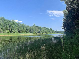 0 Long Bow Ln, Becket, MA 01223