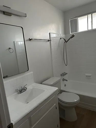 8016 Owensmouth Ave Photo 1 8016 Owensmouth Ave Photo 1