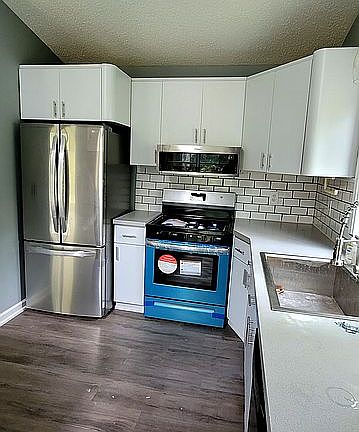 4th image of 30129 Marshall St